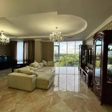 Grand Park Apartment Odesa